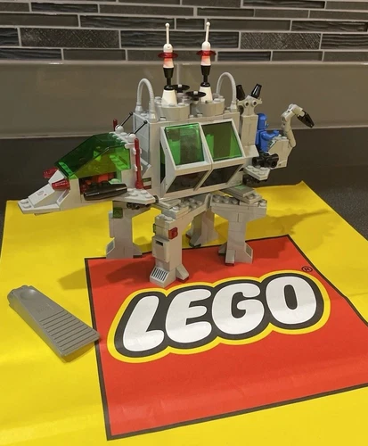 Lego Set 6940 Alien Moon Stalker No manual no box 1986 vintage Complete