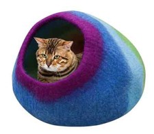 Rainbow Wool Cat Cave / Cat Bed / Warm Cat House / Cat Cocoon Hand Felted