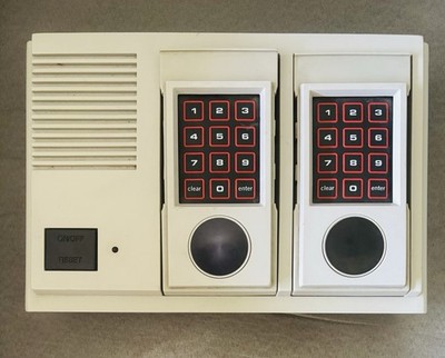 Mattel Electronics Intellivision II 5872 Console w/ Controllers Untested No Cord