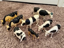 Vintage Lot of 8 FARM ANIMALS Cows Bull Playset Figurines Toys Plastic Rubber