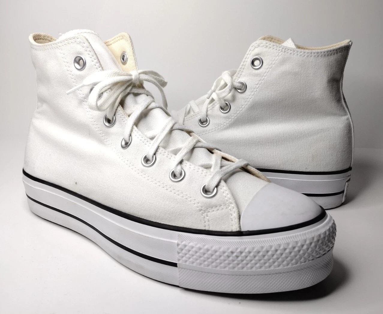 Top alto da donna Converse Chuck Taylor All Star Lift taglia 10 5 USA