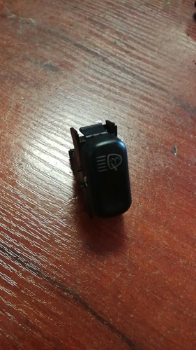 Mercedes E Klasse W210 Scheinwerferreinigungsanlage Taste A2108202210