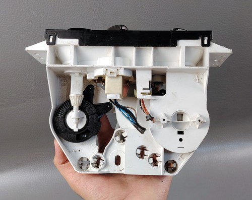 PANEL AC ISUZU NPR 2011 2020 AC Heater Climate Controller Panel Switch Unit Used - Picture 15 of 16