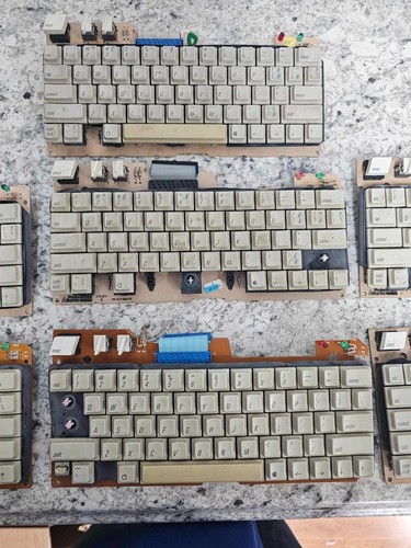 8x Lot Retro Vintage Apple IIC Keyboards - Untested Tech Special - Picture 7 of 8