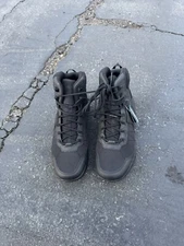 Viktos Range Trainer Black Waterproof Mid Boots Men’s US 10.5