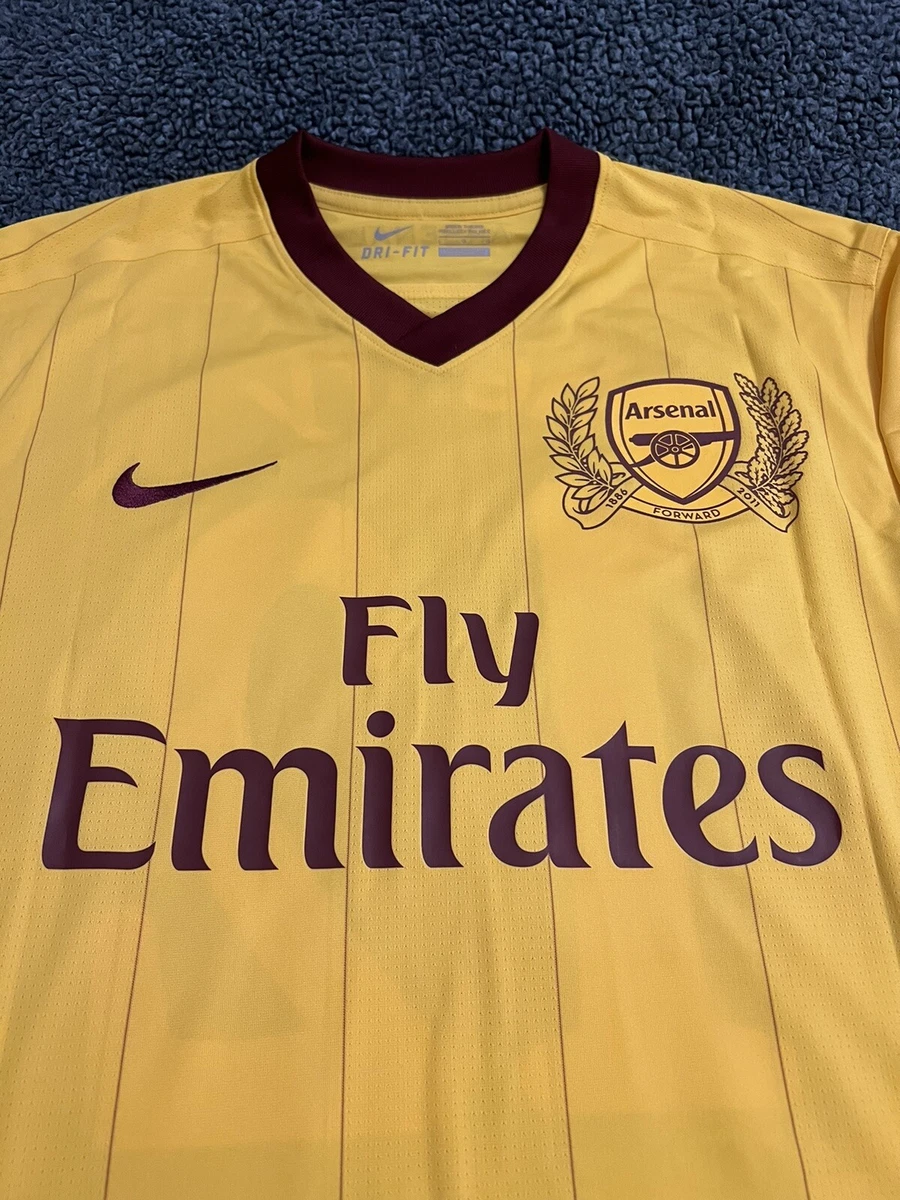 jersey arsenal 2011