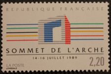 Timbre - FRANCE - Sommet de l'Arche de La Défense - Neuf** - YT2600 - 1989