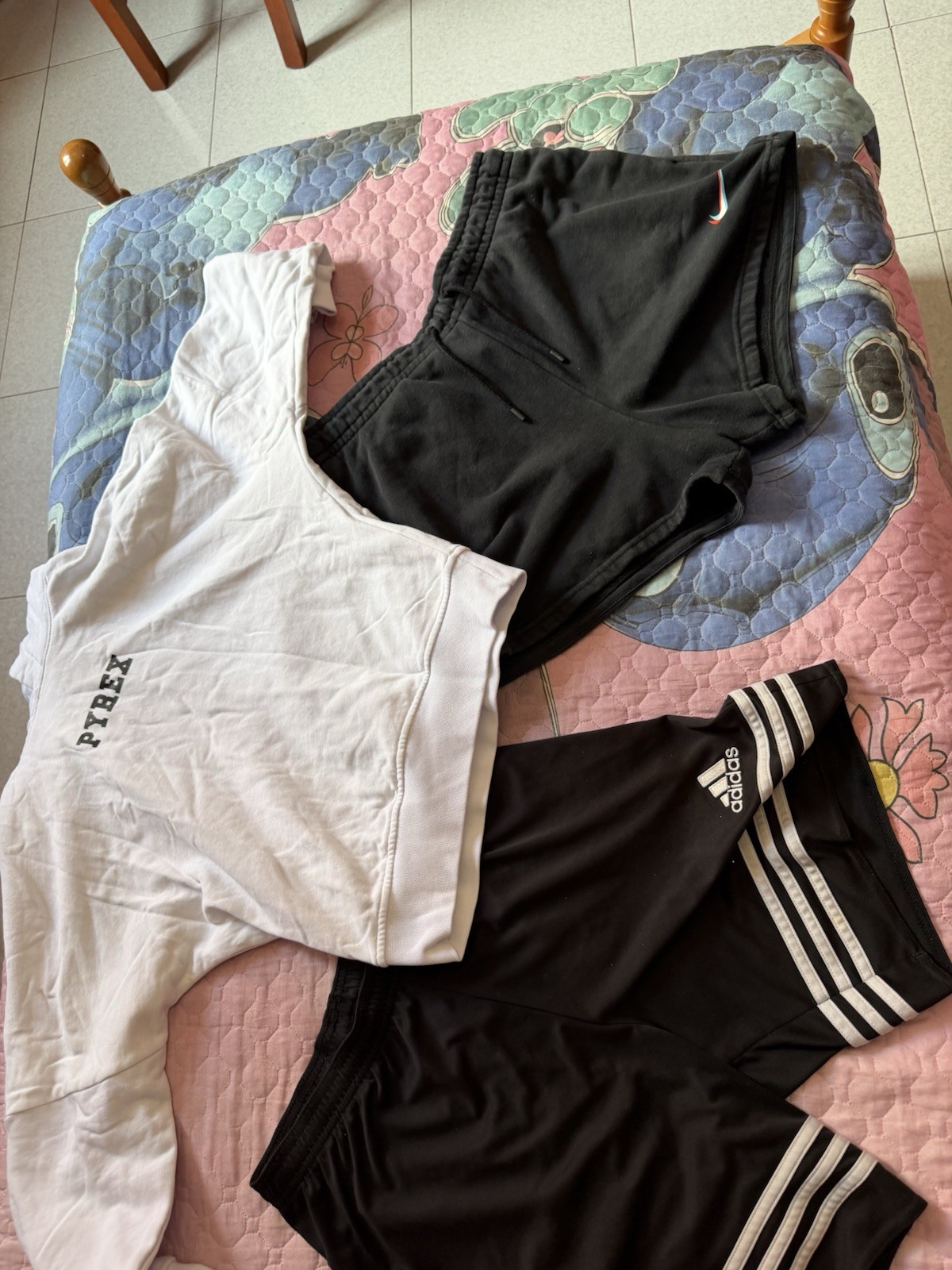 adidas Bermuda uomo sportivi neri/bianco con logo tasche elastico vita M