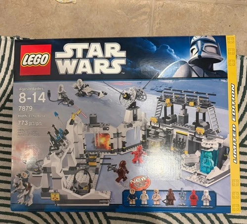 LEGO Star Wars: Hoth Echo Base (7879)