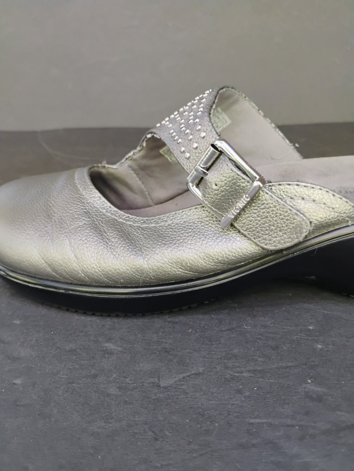 VIONIC Silver Studded FALLON Clogs ORTHOHEEL TECH… - image 10