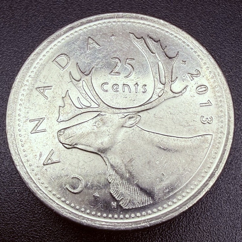 2013 Canada 25 Cents Caribou Quarter KM#493 Queen Elizabeth II World Coin