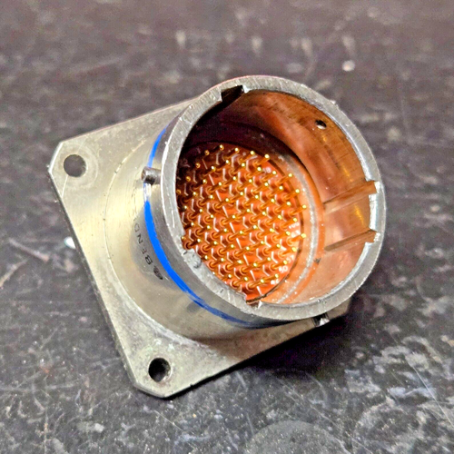 Bendix Circular connector 66 pin (M) 38999 series 1 shell size 19 ...