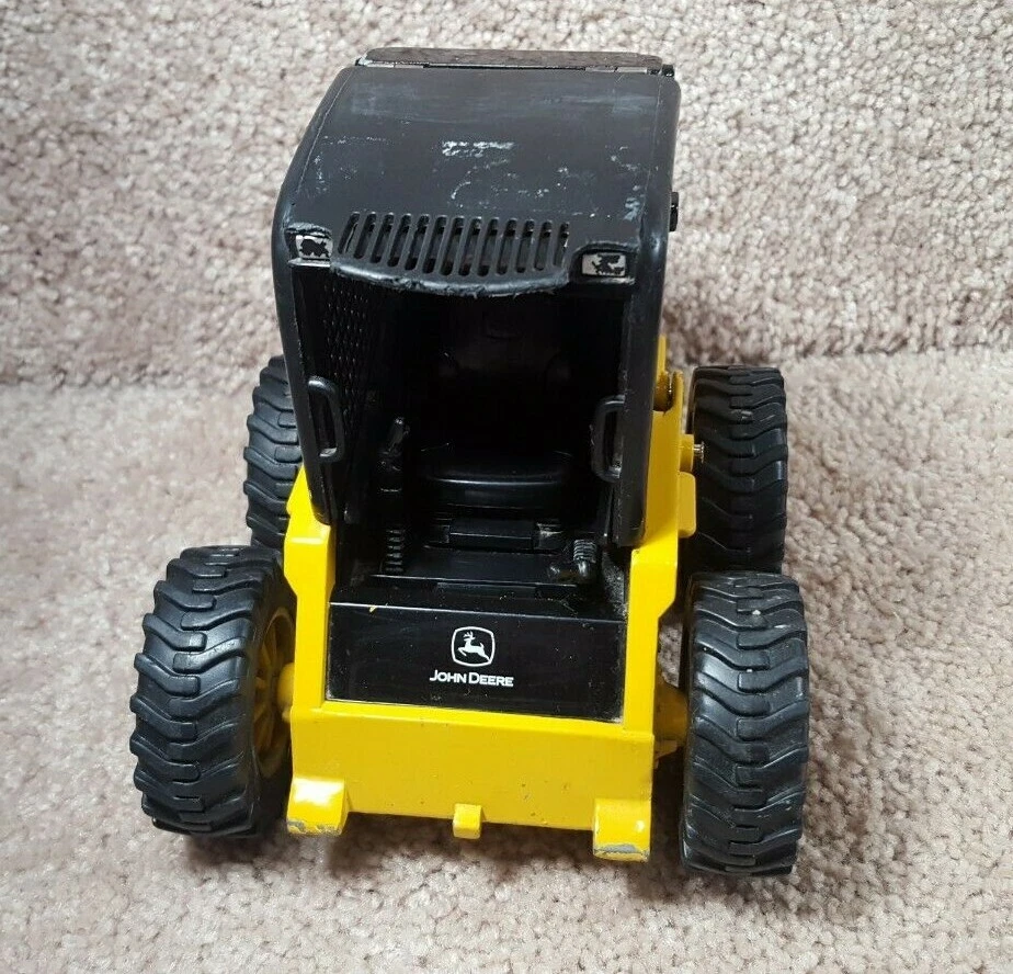 2007 ERTL 1/16 литой John Deere 320 вилочный погрузчик на запчасти или ремонт - Изображение 2 из 4