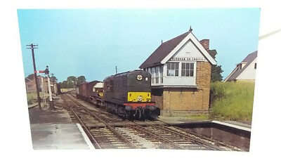 Lokomotive Class 16 D8405 Burnham on Crouch Station Essex Eisenbahn Postkarte 1960er