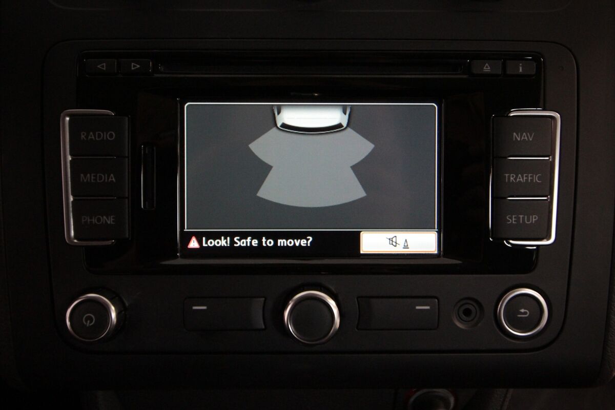 VW Touran 2,0 TDi 140 Comfortline BMT