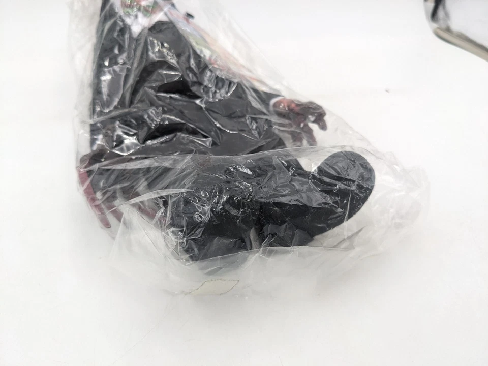 2007 Mezco 系列 2 毛绒榆树街 3 Freddy Krueger 全新袋装! — 第 2/4 张图片