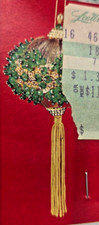 LeeWards SATURN DAZZLER Green/Gold Vintage Sequin Bead Christmas Ornament Kit