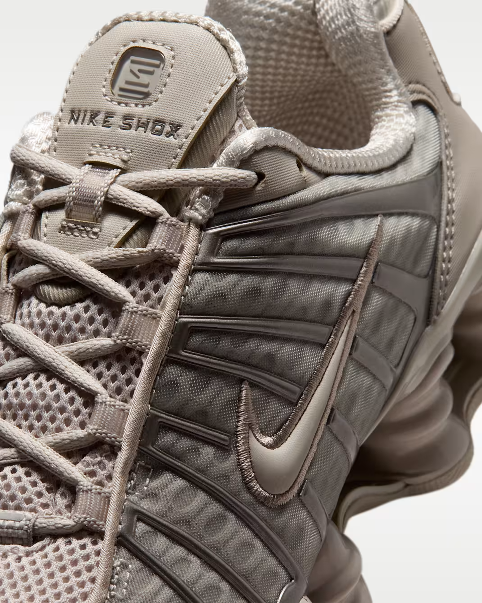 Nike Nike Shox TL AR3566-204 Cream 2 Enigma Stone Women