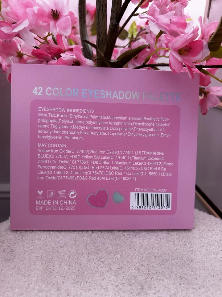 NEW Hello Kitty 42-Color Eyeshadow Palette 🎀 Super Pigmented & Adorable! - Image 3 of 4