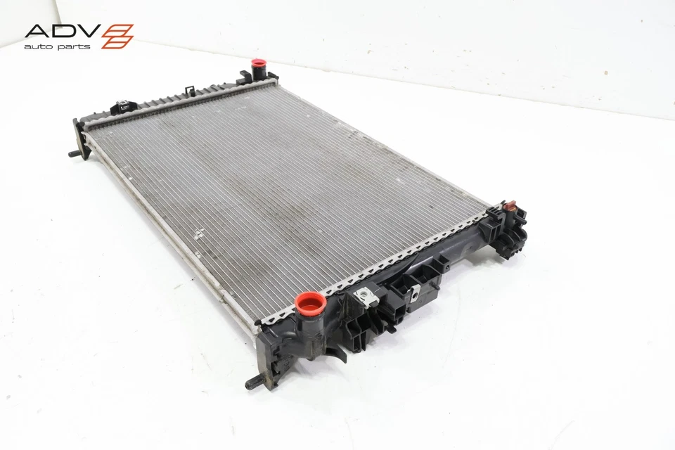 Radiador de refrigeração líquido de arrefecimento do motor Chevrolet Malibu 1.5L fabricante de equipamento original 2019 - 2025 - Imagem 4 de 4