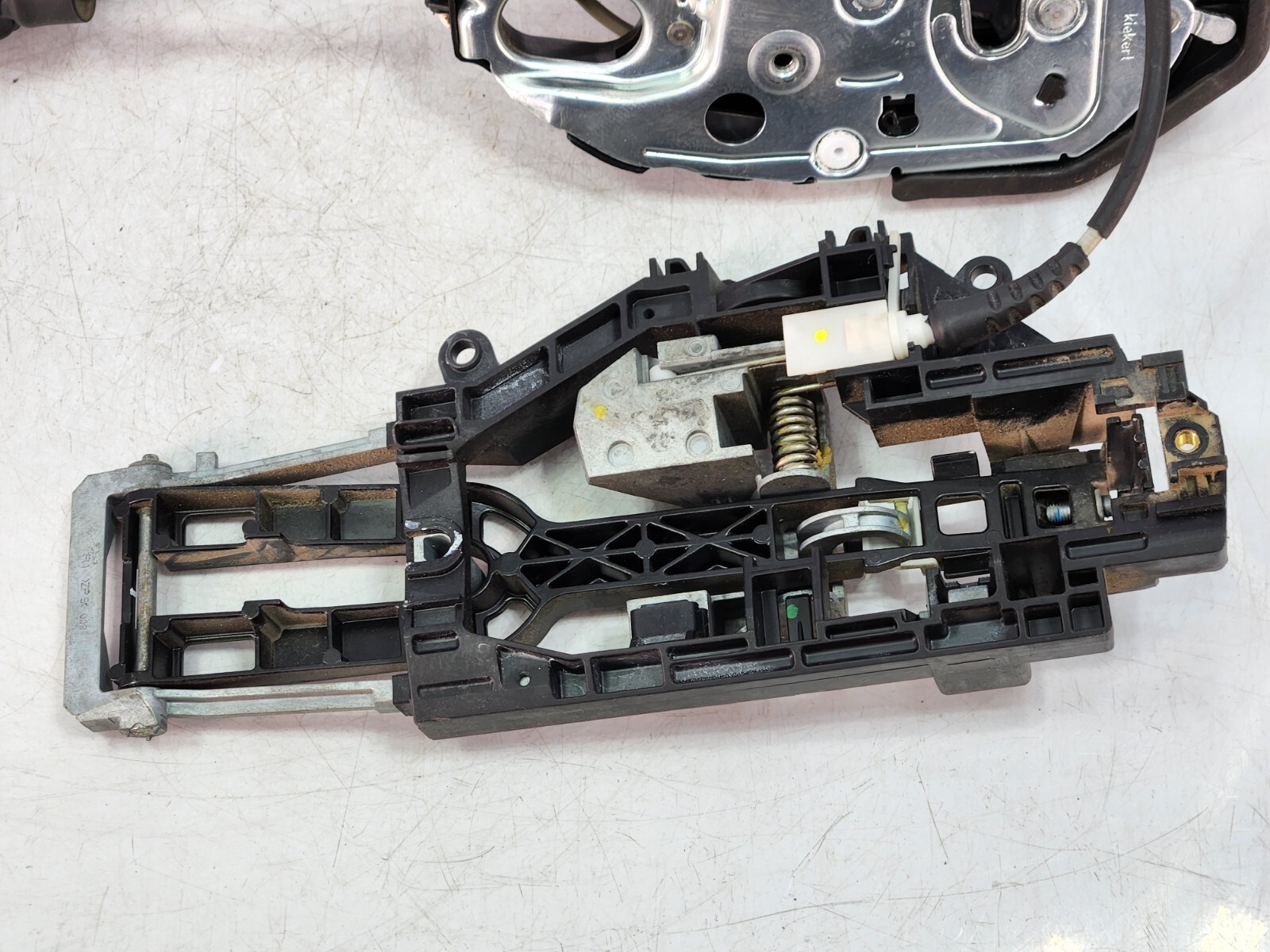 ✅10-14 OEM Rolls-Royce Ghost RR4 Front Right Side Door Lock Latch Actuator