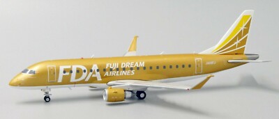 FDA Embraer 175 スケール1/200 完成品　Jc wings 1:200 JC Wings Fuji Dream AirlinesEMB 170-200 Airplane Diecast