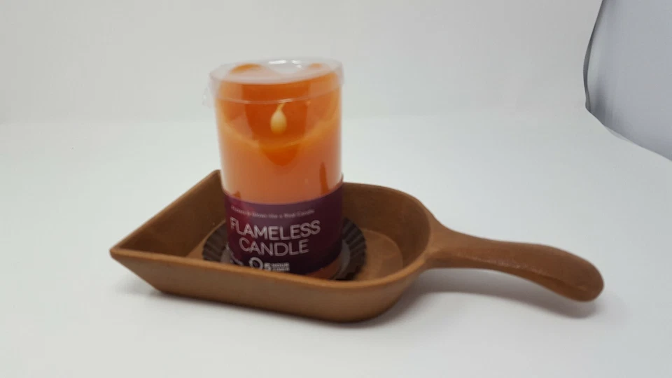 Primitve rustic country resin shovel scoop candle holder orange flameless candle - Image 4 of 4