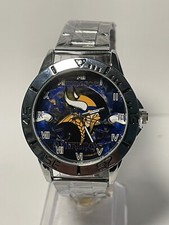 Reloj plateado de acero inoxidable con logotipo del equipo de Minnesota Vikings NFL para hombre NUEVO