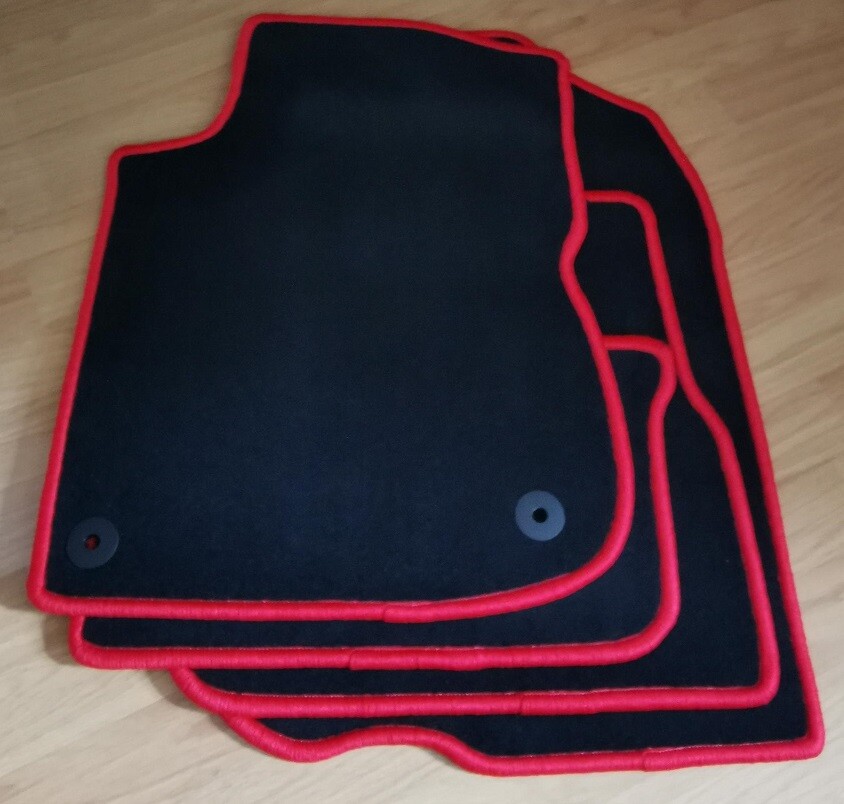 Tapis de sol sur mesure pour Peugeot 208 set de 4 pièces velours noir bords rouges