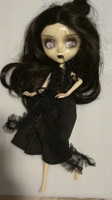 Authentic Early Pullip Doll (Jun Planning 2003 2006) Gothic Style
