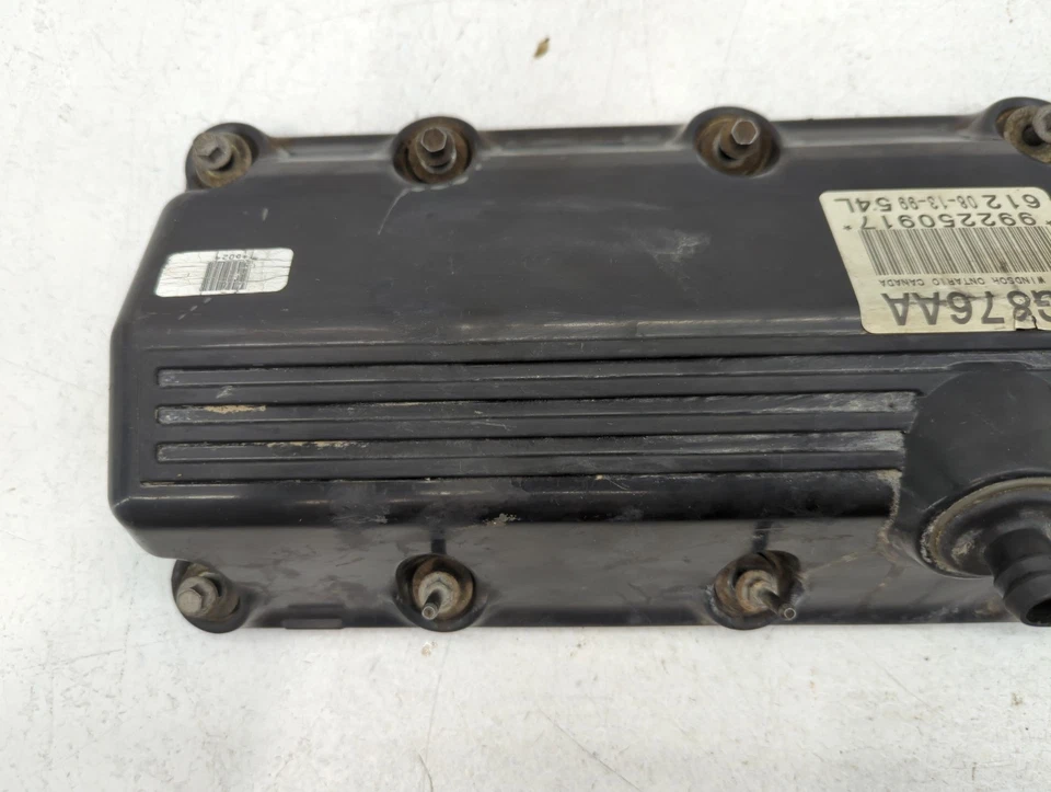 1999 Ford F-150 Passenger Right Cylinder Head Valve Cover HCR90 - Image 2 of 4