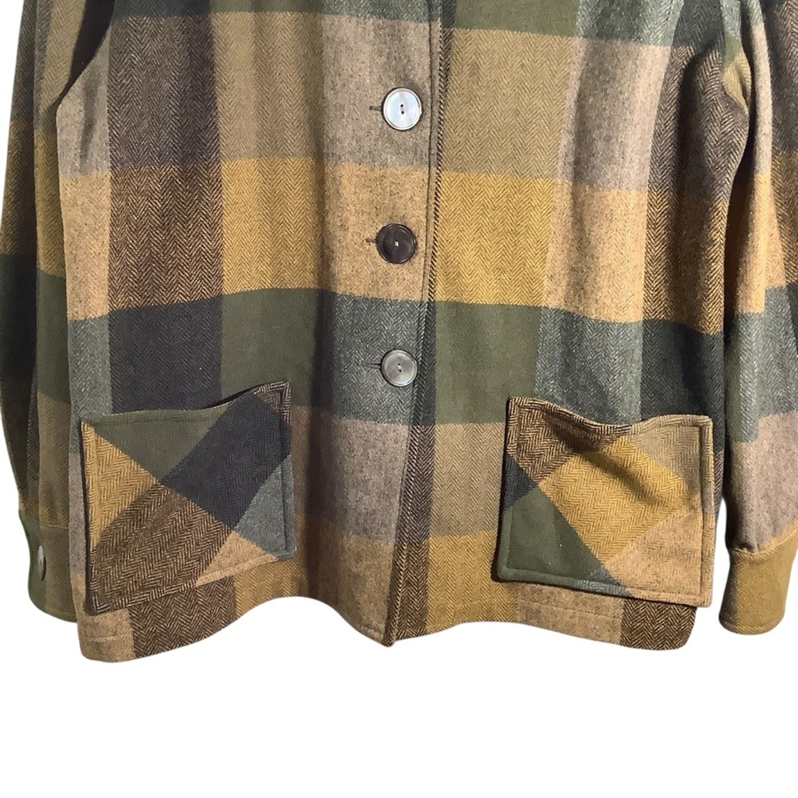 Pendleton Women's Medium Camel Block Plaid Wool J… - image 3