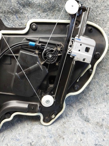 2017-2023 Tesla Model 3 M3 Rear Left Door Window Regulator & Motor + Carrier LH - Picture 3 of 7