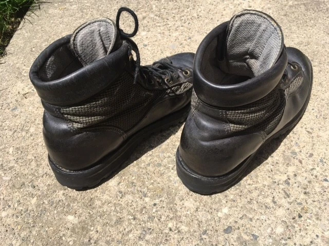 Danner Light II Model 33700 13L499, Womens Size 9M, Made in USA with Kevlar