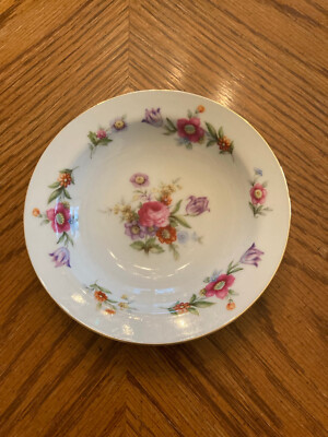 Vintage Dresdenia By Sango Floral With Golden Trim Berry Bowl 5.5'' Diameter