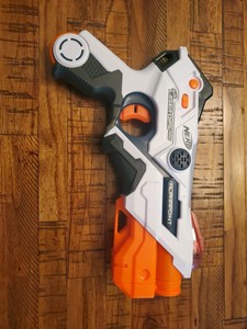 nerf alphapoint blaster