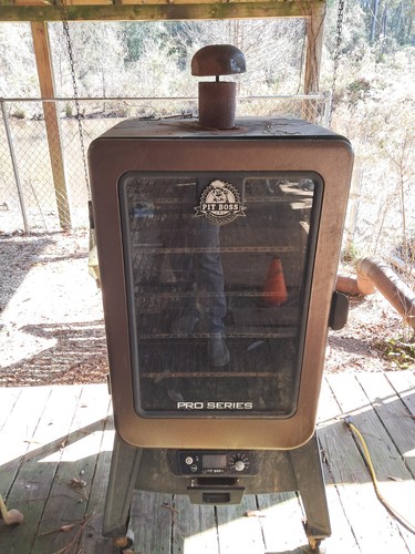 Used Pit Boss Pro Series vertical wood pellet smoke (Broken Control Panel)