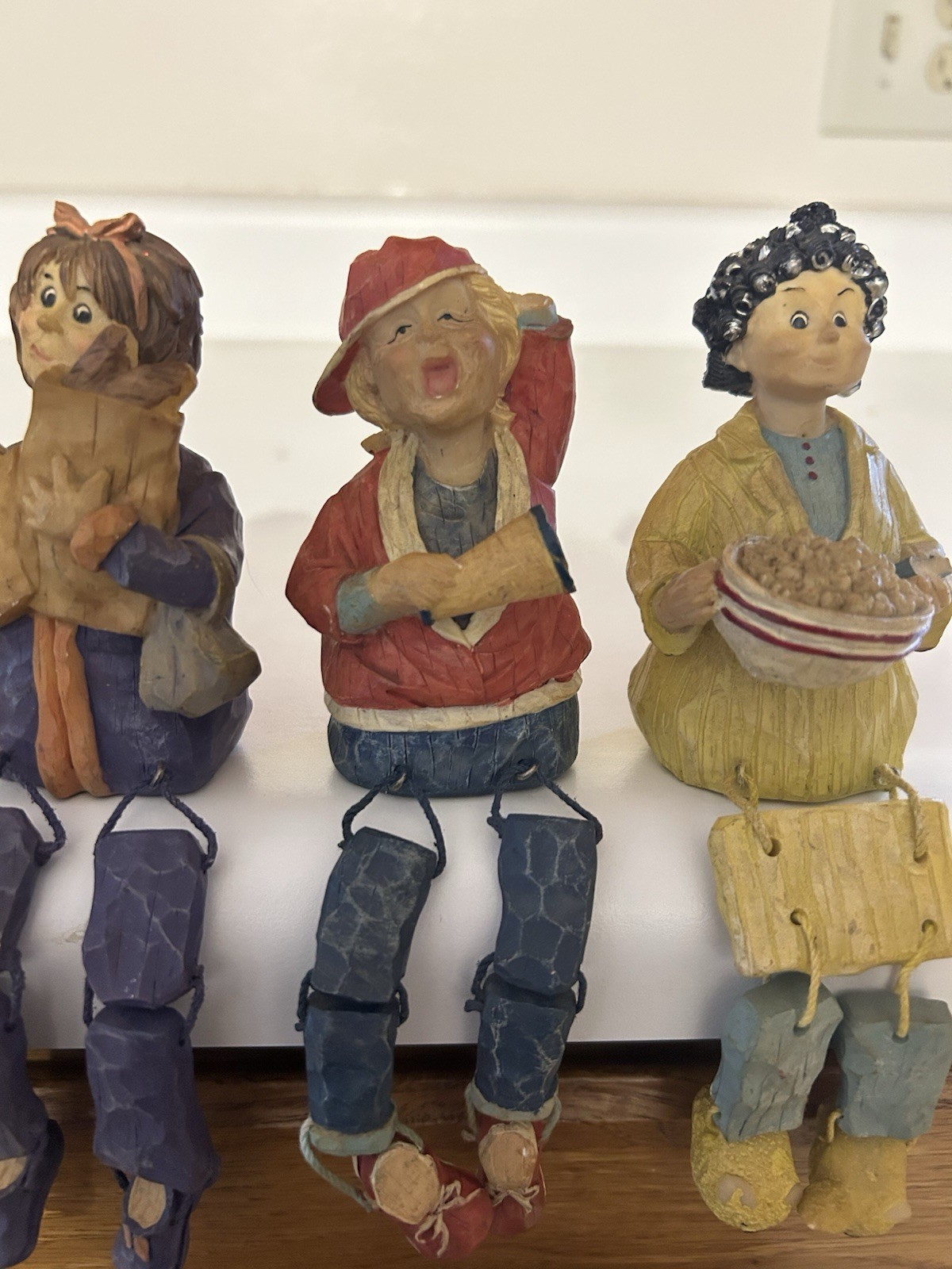 WMG 2003 Women Shelf Sitters Figurines-  Lot of 6- Good Condition-    #4