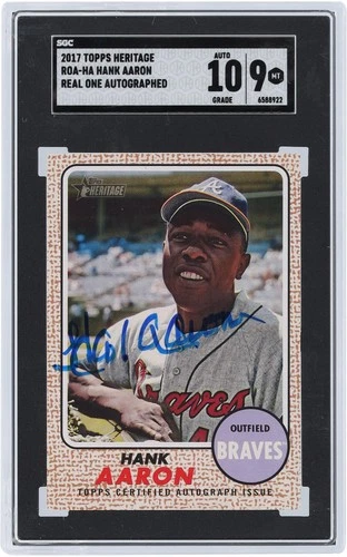 Hank Aaron Braves Signed 2017 Topps Heritage Real One #ROA-HA SGC 9/10 Card
