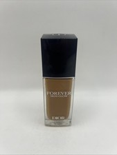 CHRISTIAN DIOR  FOREVER SKIN GLOW 24 H WEAR PERFECTION FOUNDATION  5 W  1 Oz