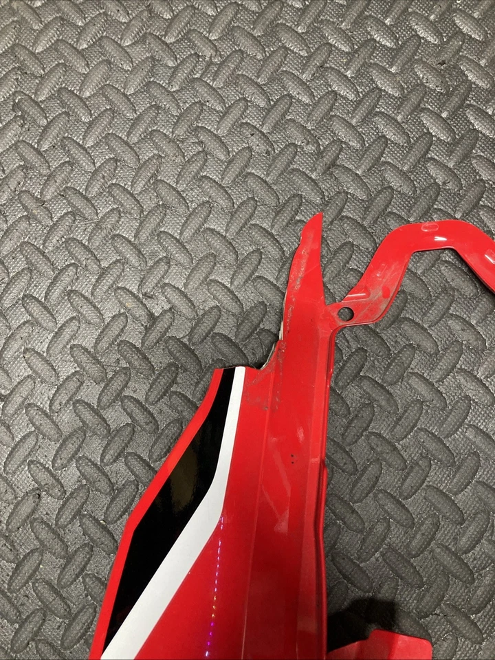 Honda CBR1000RR 2017 17-20 asiento trasero capó superior 77221-MKF-D400 OEM dañado Foto 3 de 4