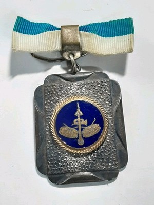 orig. alt 60er J. Spielmannszug-Emblem, Dirigentenstab ,Trompete und Trommel#339