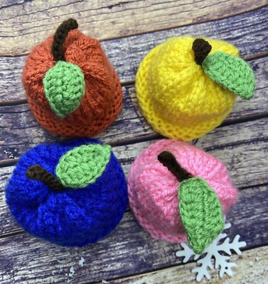 Gestrickte handgefertigte Obstmütze Puppe Spielzeug süß einzigartig neu zum Selbermachen Kleidung Zubehör Blatt Herbst