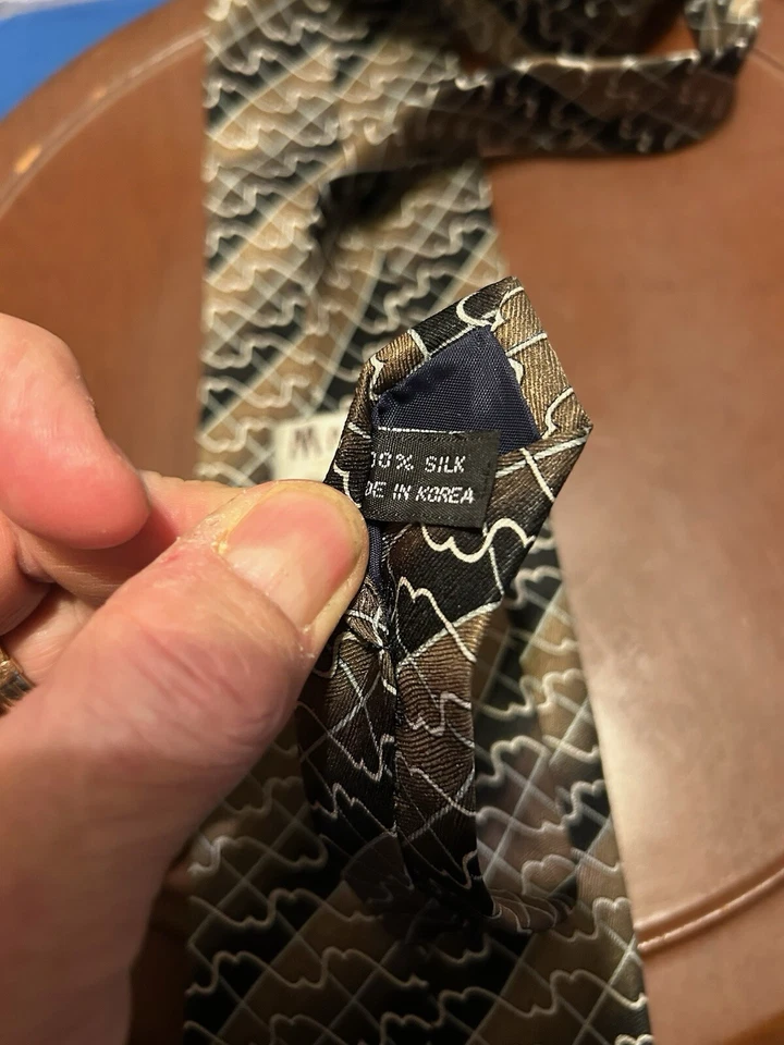 Matrix Men’s Brown 100% Silk Tie Striped Necktie - Image 4 of 4