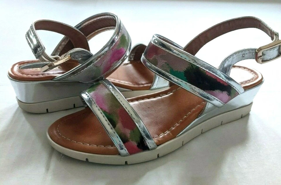 Sandalias de cuña Kensie devolución gratuita correa talla 2 zapatos mujer sintéticos envío gratis Foto 2 de 4