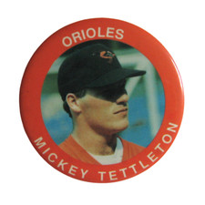 VTG Mickey Tettleton Orioles Pinback 3