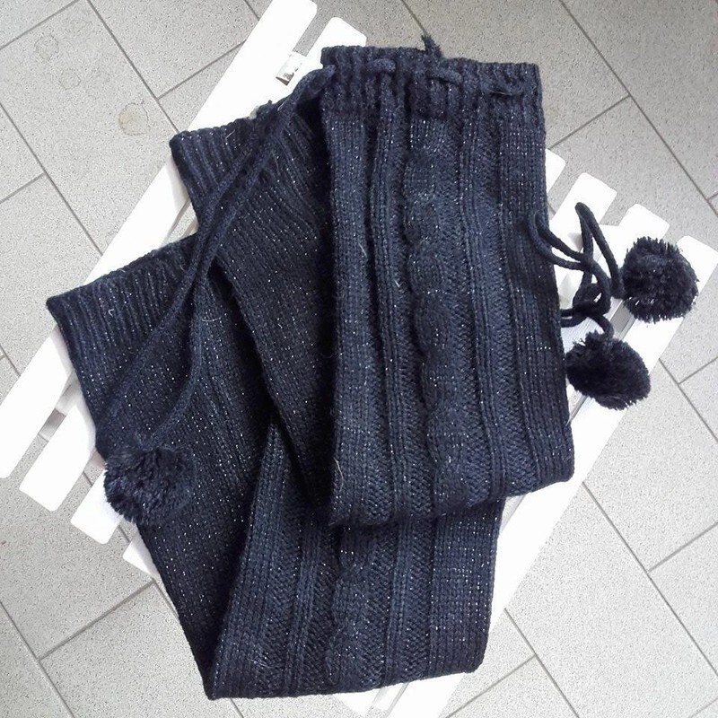 Scaldamuscoli Calzedonia neri pon pons glitterati fili lurex calze calzini lana