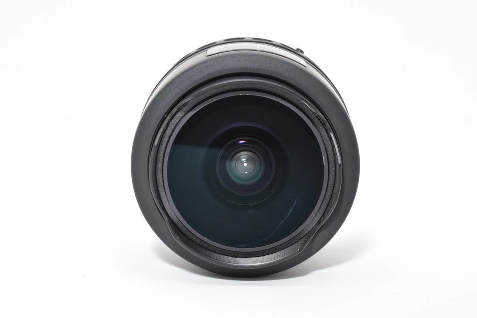 SMC Pentax-F Fisheye 17-28mm F/3.5-4.5 Lens Rare w/Box Made In Japan #2637671 - Image 3 of 4