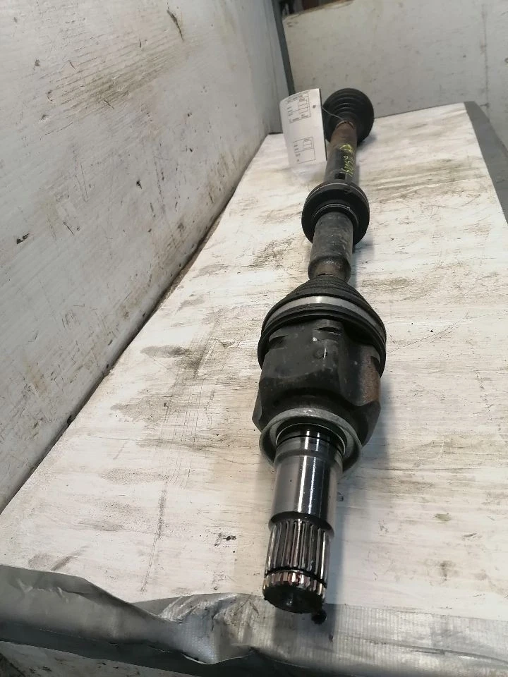 Eje de pasajero eje delantero Prius V VIN Eu se adapta a 12-18 PRIUS 1569290 Foto 3 de 4