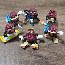 vintage 1988 california raisins figures lot Skateboarder Boombox Dancers